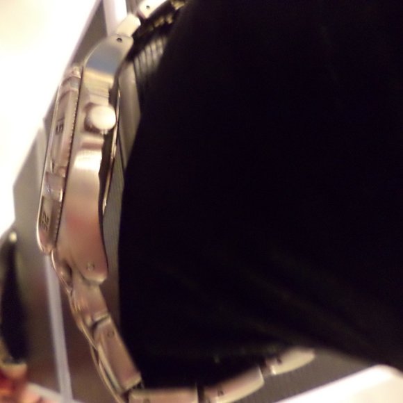 FOSSIL Blue Silver Chrome Watch w/ Blue Trim -Nice - Picture 4 of 9